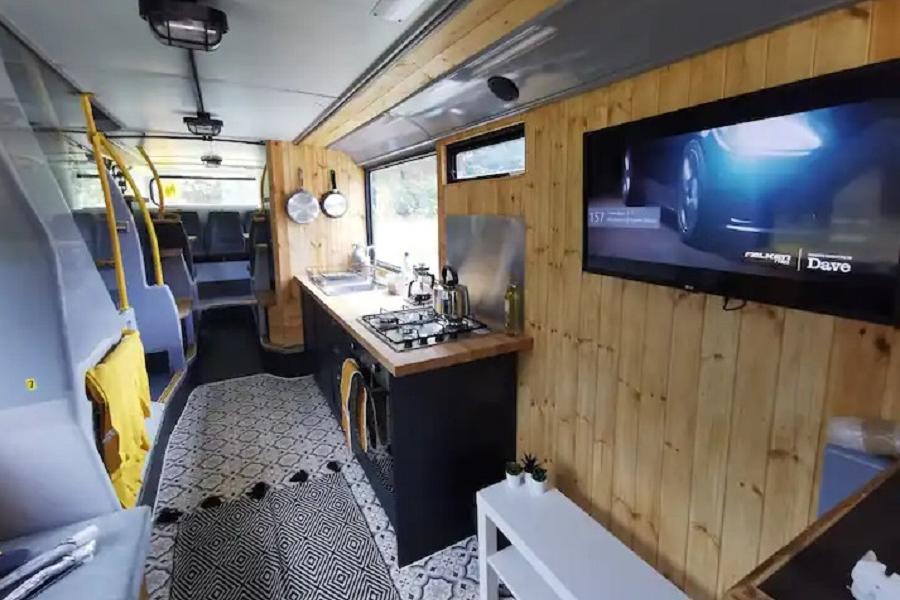 Kitchen space in Dolly the Decker