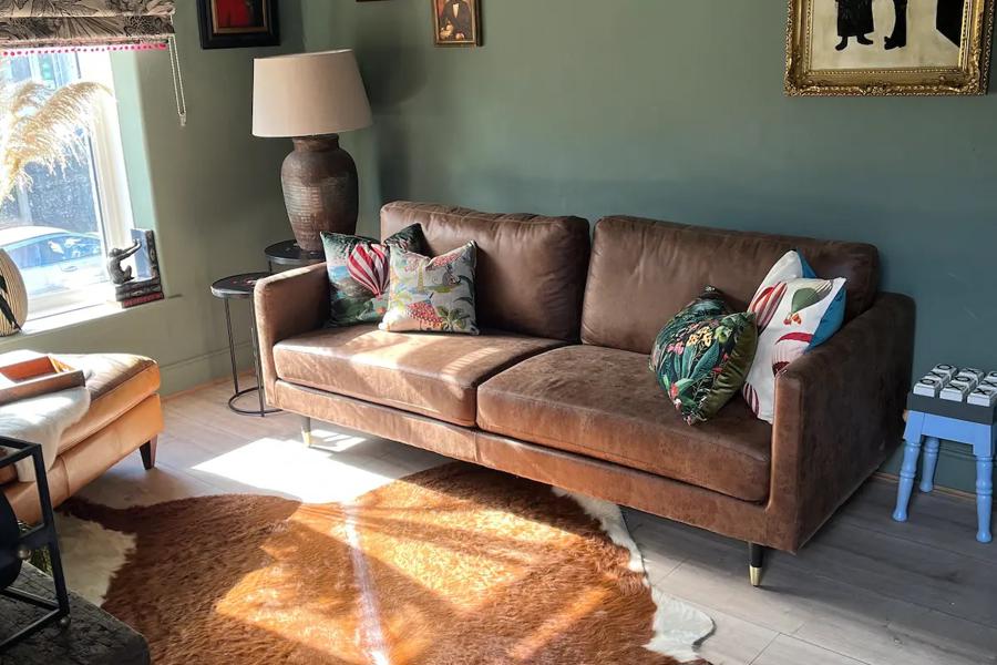 Living room at Cwtch Cottage