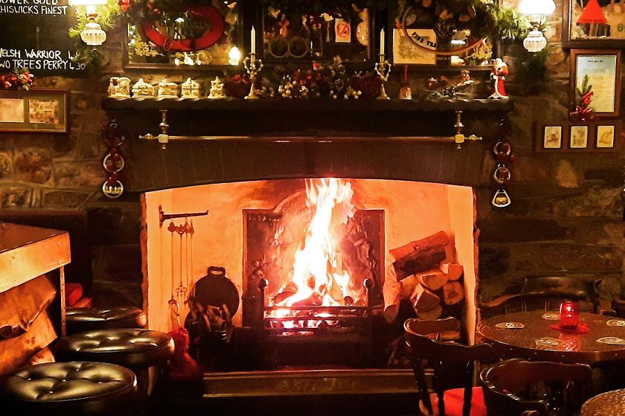 Christmas at the Red Lion Inn