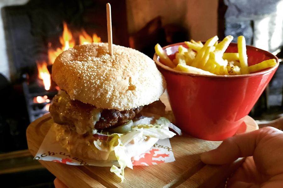 Lunch at the Red Lion Inn