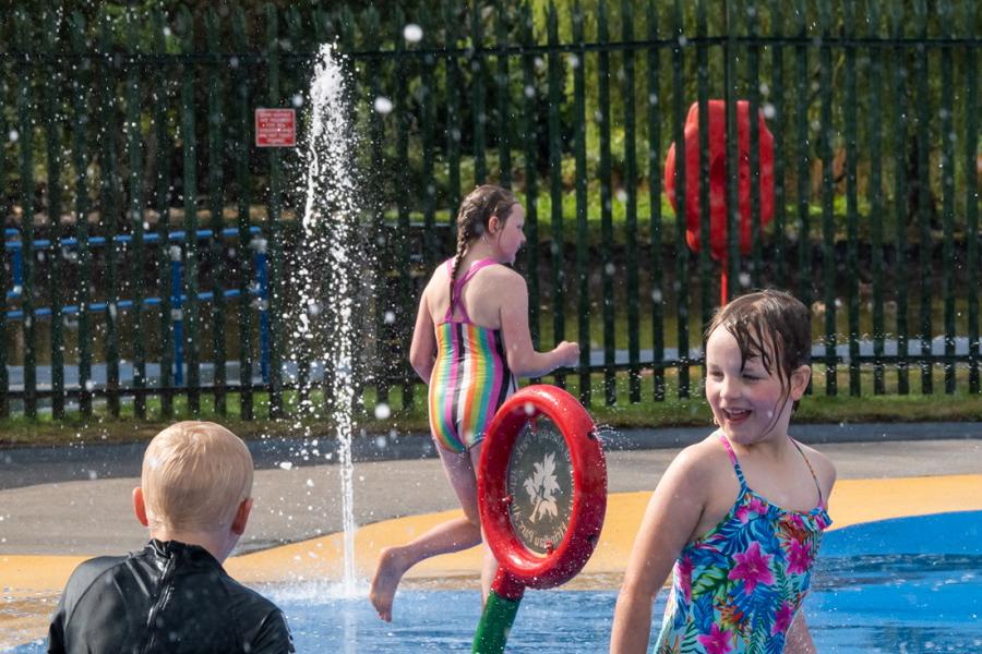 aberdare park kid friendly aquadare splash park